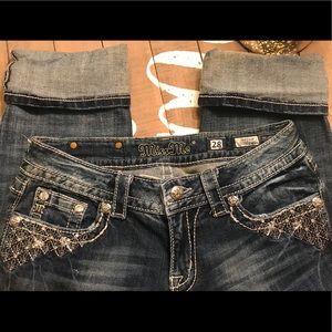 MissMe Size 28 Cuffed Capri